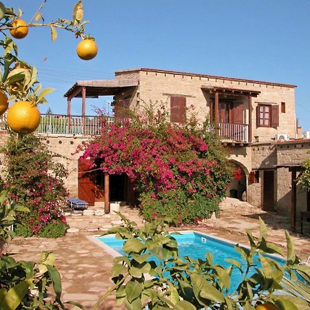 Aparthotel Myrto House à Tochni Extérieur photo